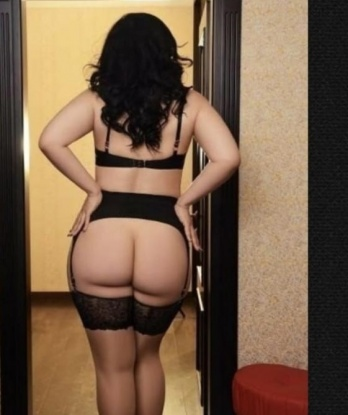 Жгучая брюнетка сделает ваш вечер незабываемым! Забудьте обо всех запретах и стеснениях. Я жду вас для ярких эмоций и наслаждения. 4406, 1985 лет